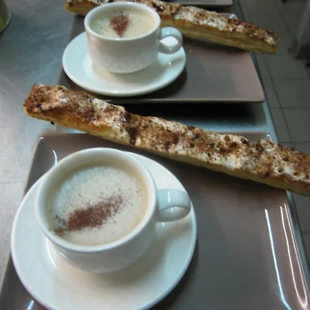 호텔 Restaurant La Regence 루르드